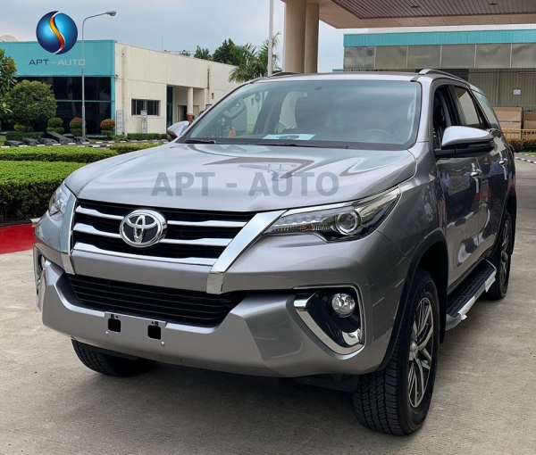 Đánh giá xe chở tiền Toyota Fortuner 2019 máy dầu số tự động