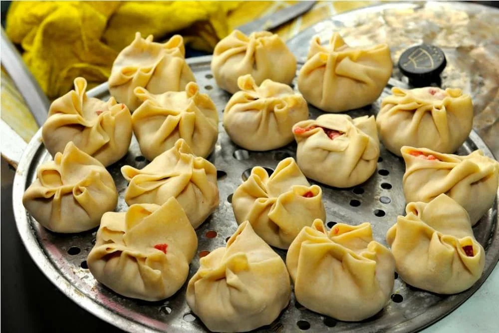 Buuz là món ăn truyền thống của người Mông Cổ