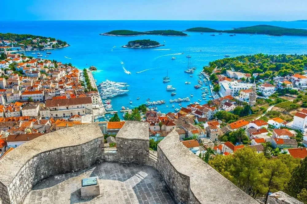 Hòn đảo Havar xinh đẹp của Croatia