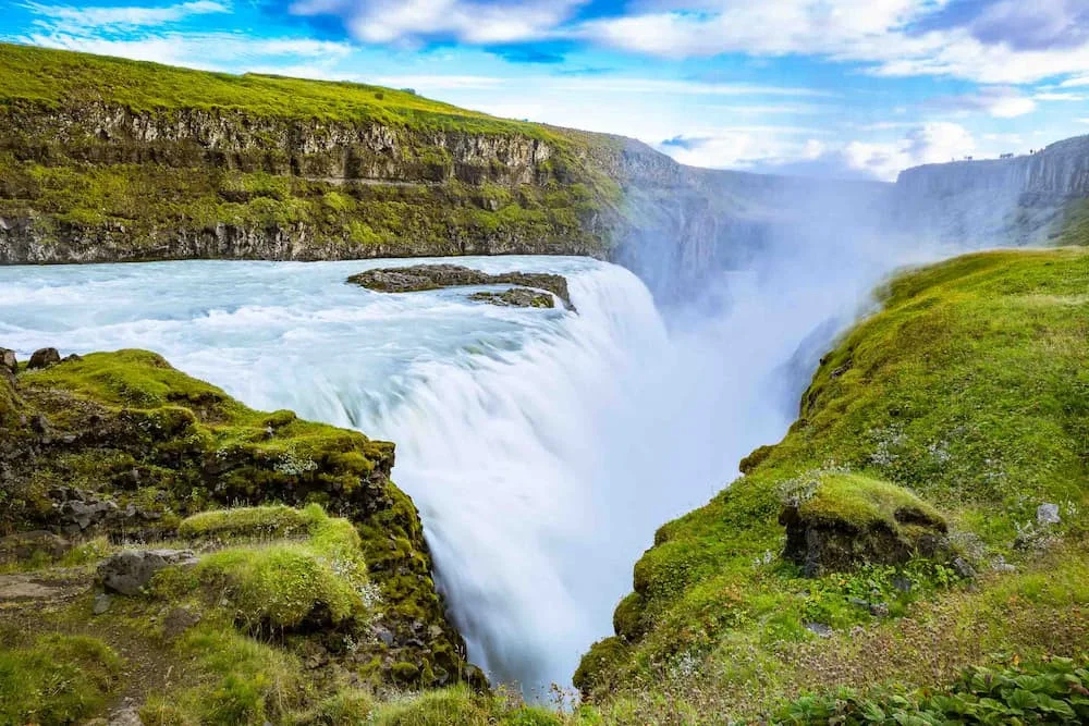 Thác nước Gullfoss ở Iceland