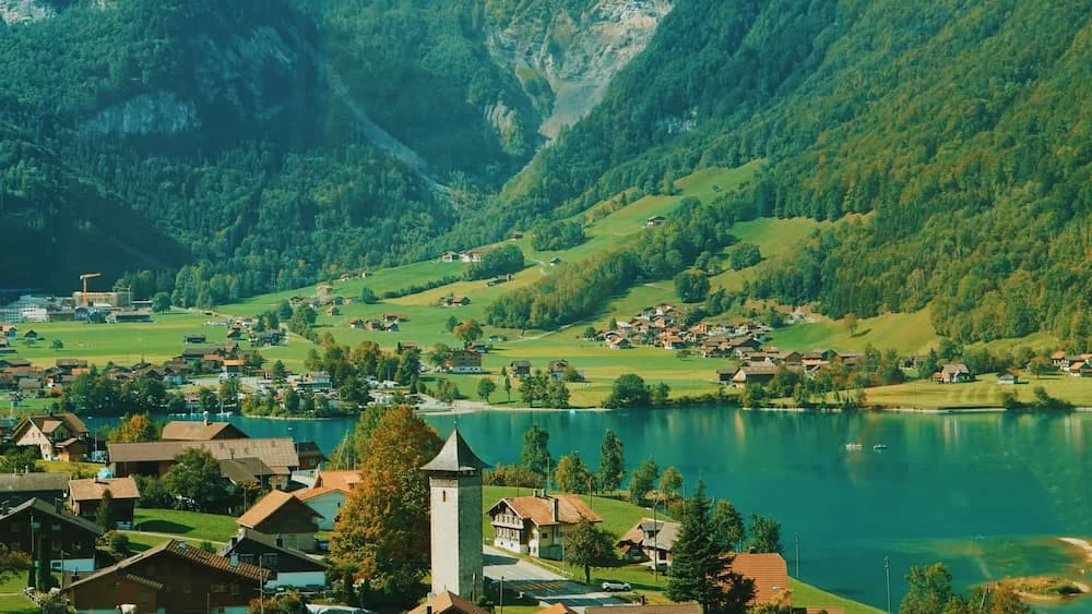 Thụy Sĩ được biết đến với cảnh quan thiên nhiên tuyệt đẹp