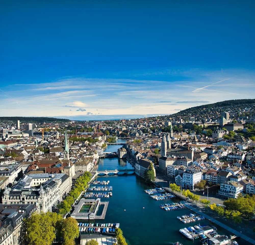 Thụy Sĩ là một trong những nước có nền kinh tế ổn định và phát triển nhất thế giới