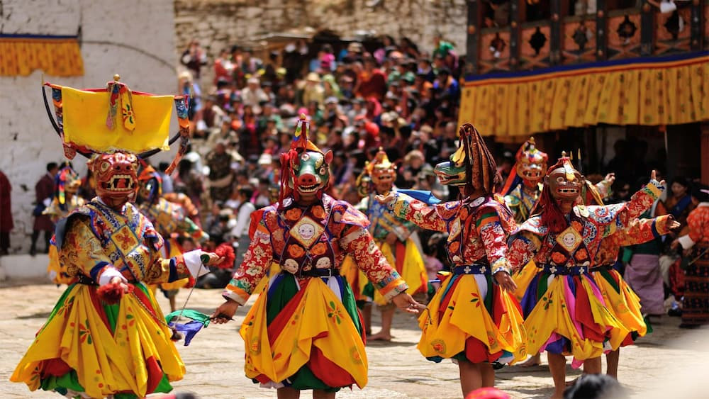 Văn hóa Bhutan là một nền văn hóa độc đáo