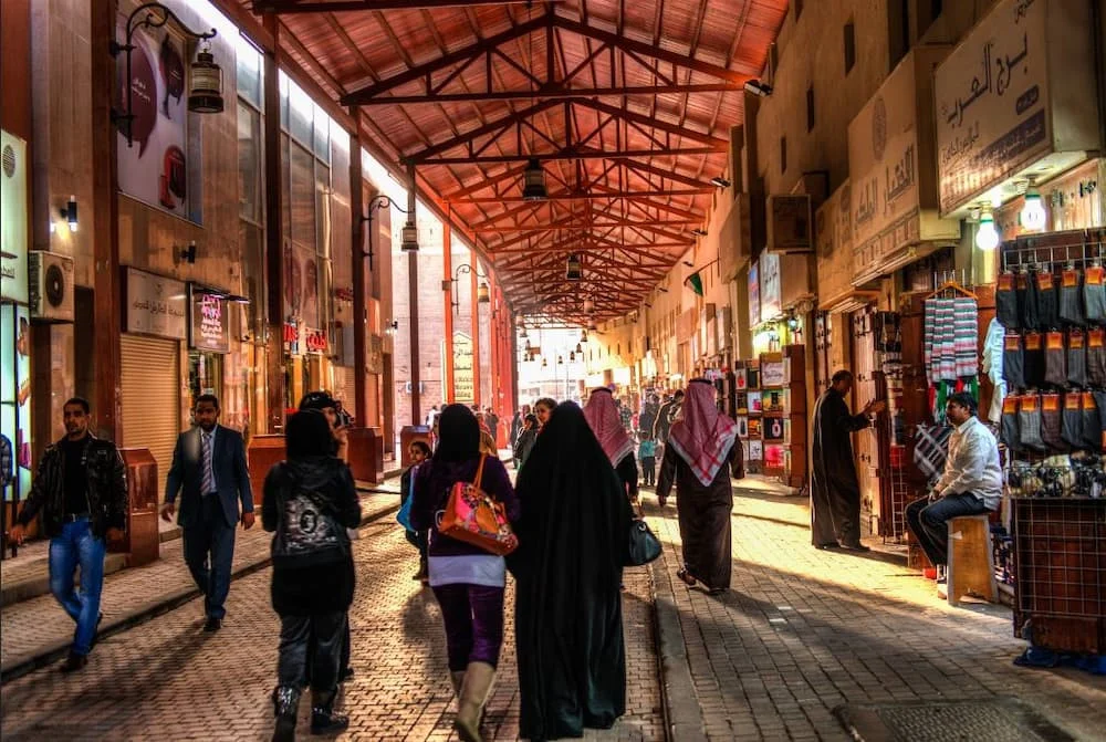 Chợ Souk Al-Mubarakiya