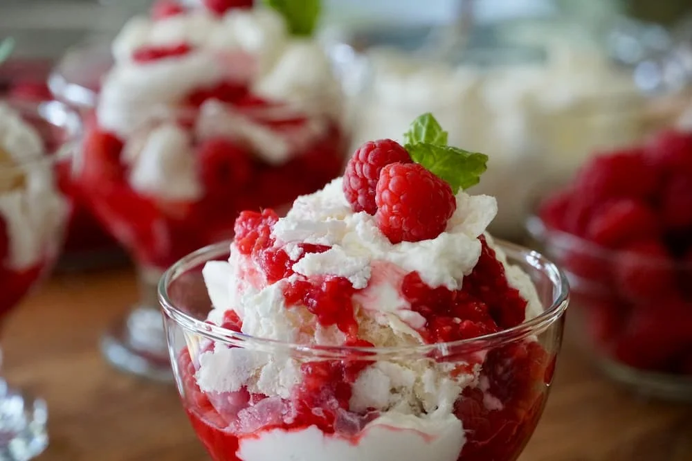 Eton mess là món ăn tráng miệng