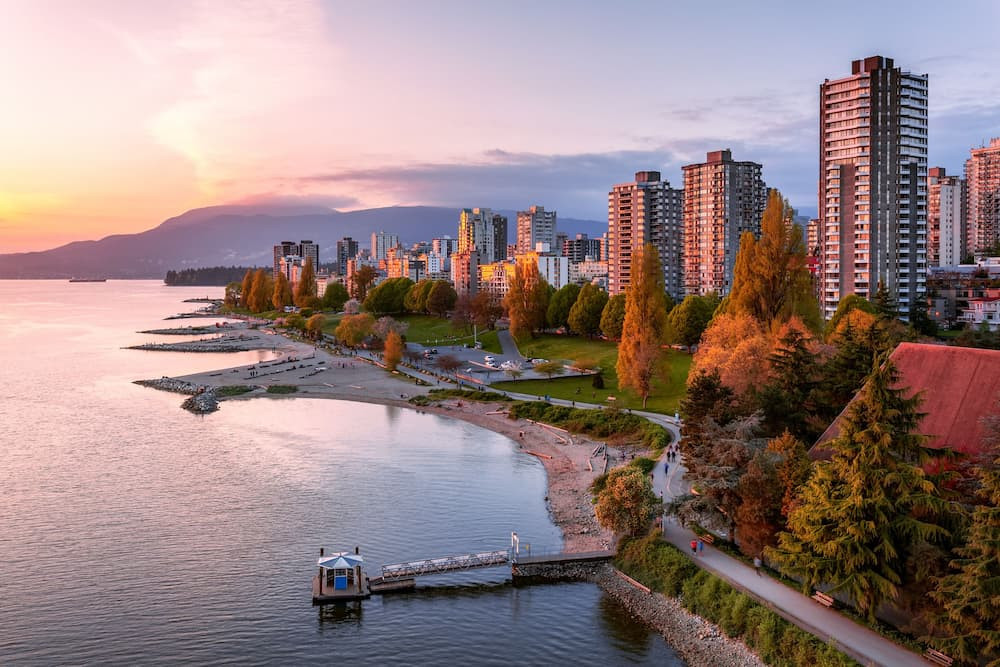 Vancouver là thành phố lớn thứ ba ở Canada