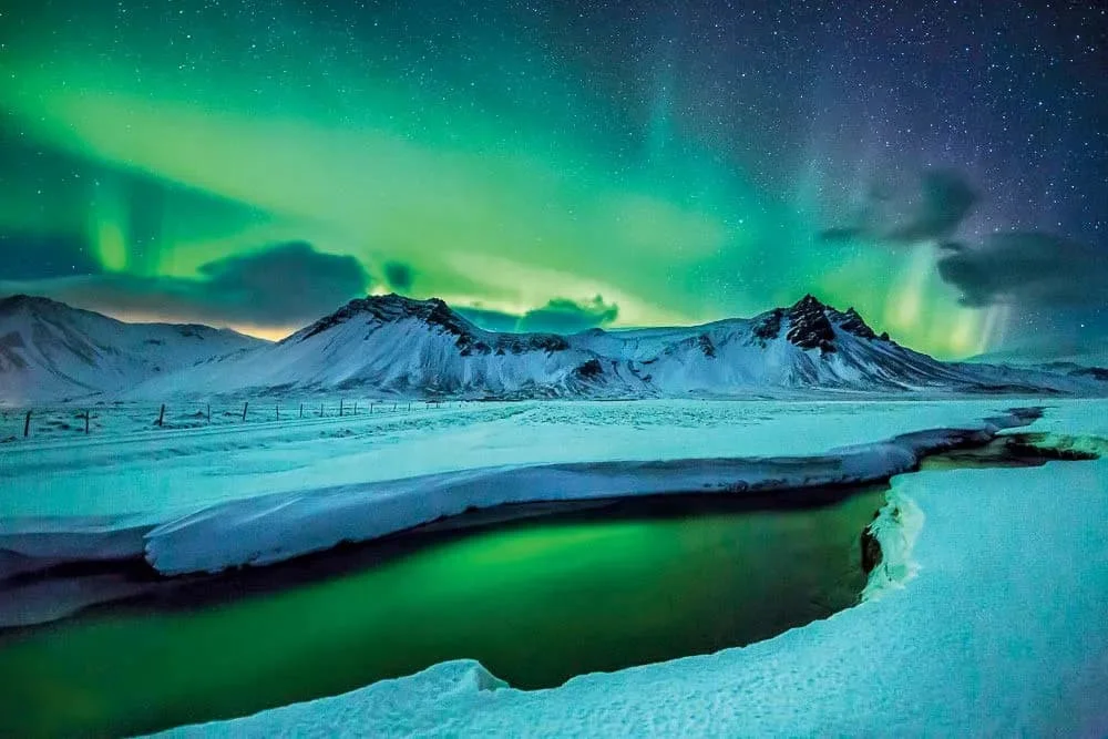 Iceland- Vùng đất của băng và lửa