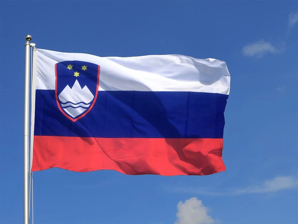Lá cờ Slovenia