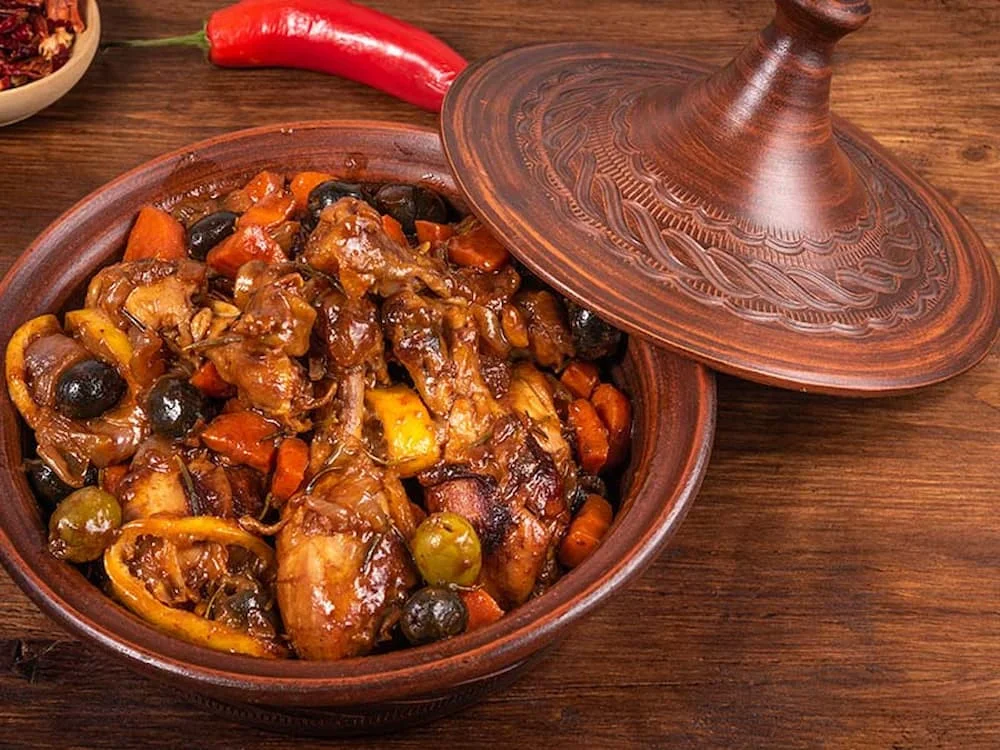 Tajine là một món hầm truyền thống của Algeria