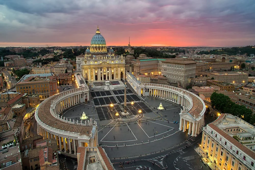 Vatican - vùng đất thánh linh thiêng